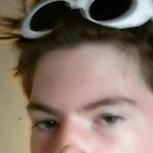 Meet your Posher, Riverhansenn